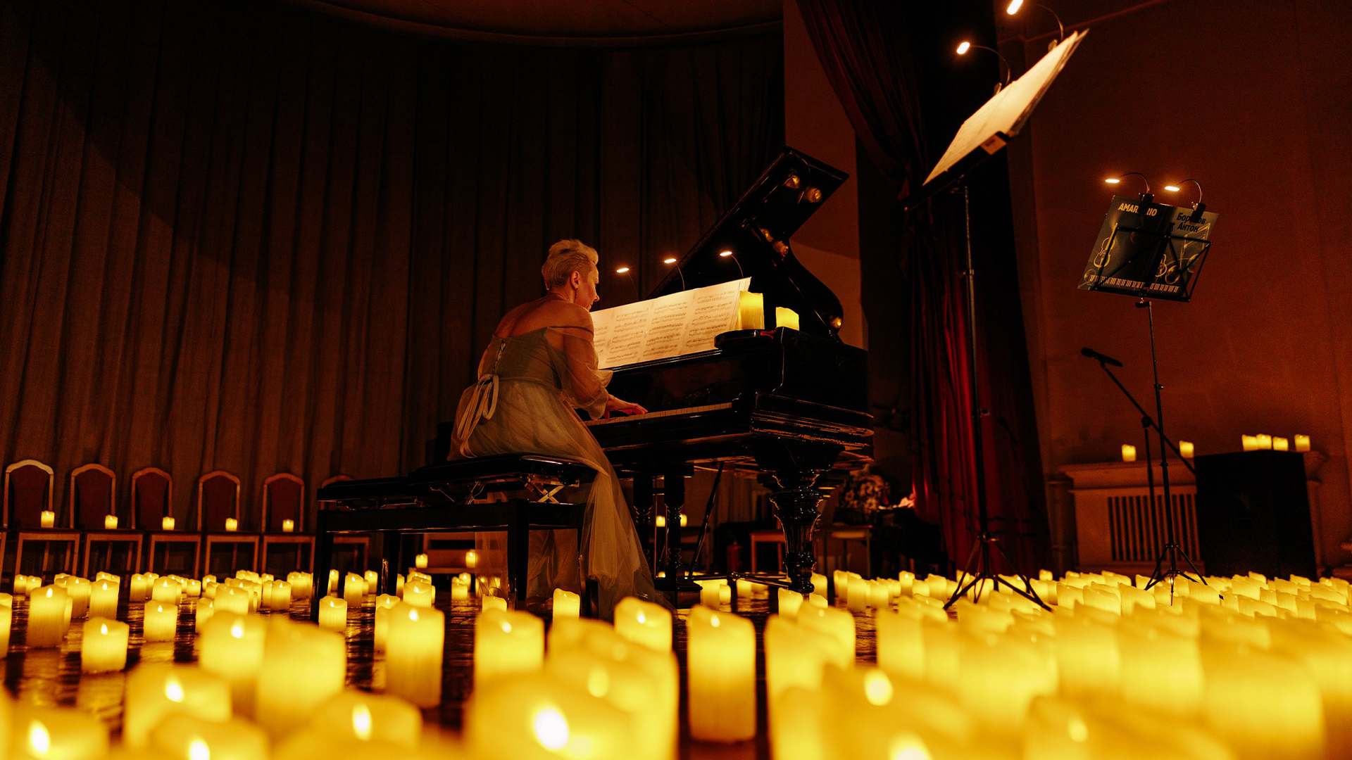 Людовико Эйнауди: неоклассика при свечах