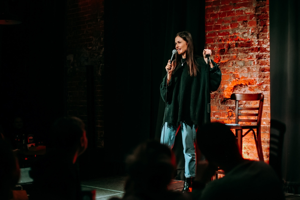 Большой девчачий стендап