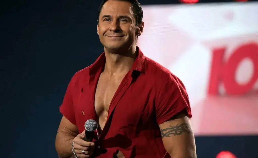 Стас Костюшкин