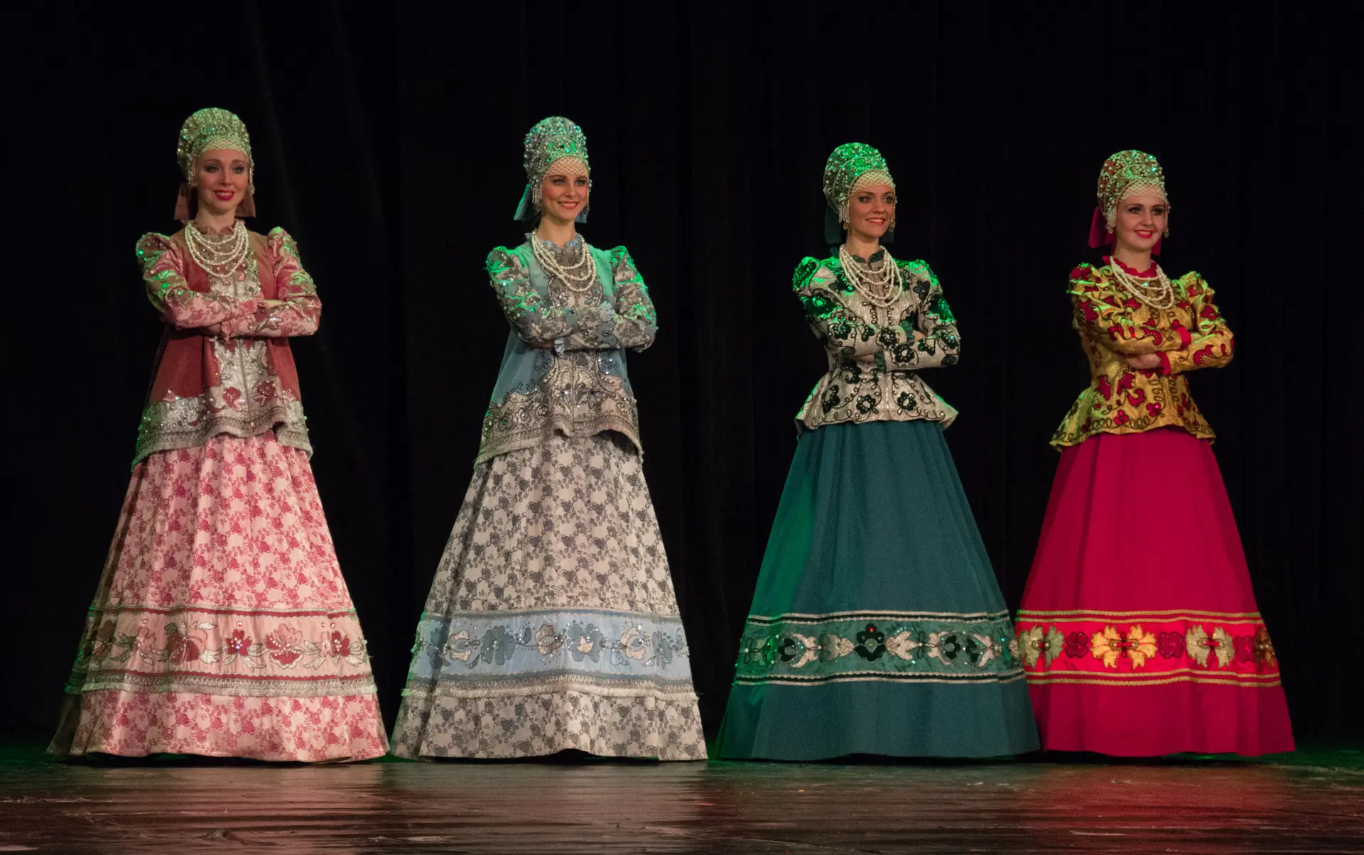 Хореографический ансамбль «Берёзка»