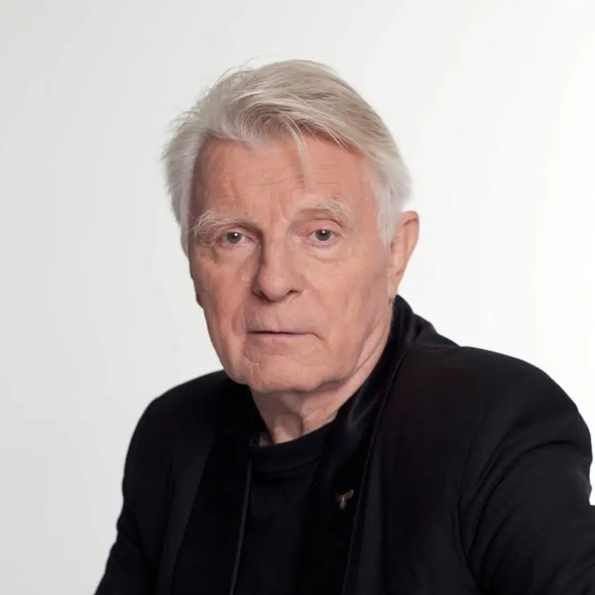 Юрий Назаров