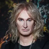 Александр Иванов