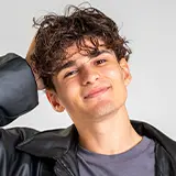 Мусим Ашуров