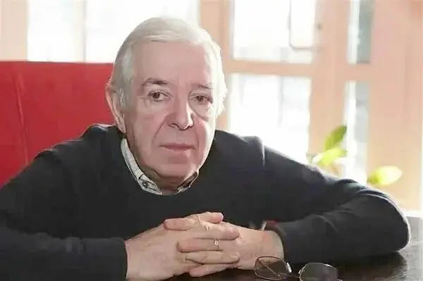 Алексей Парин