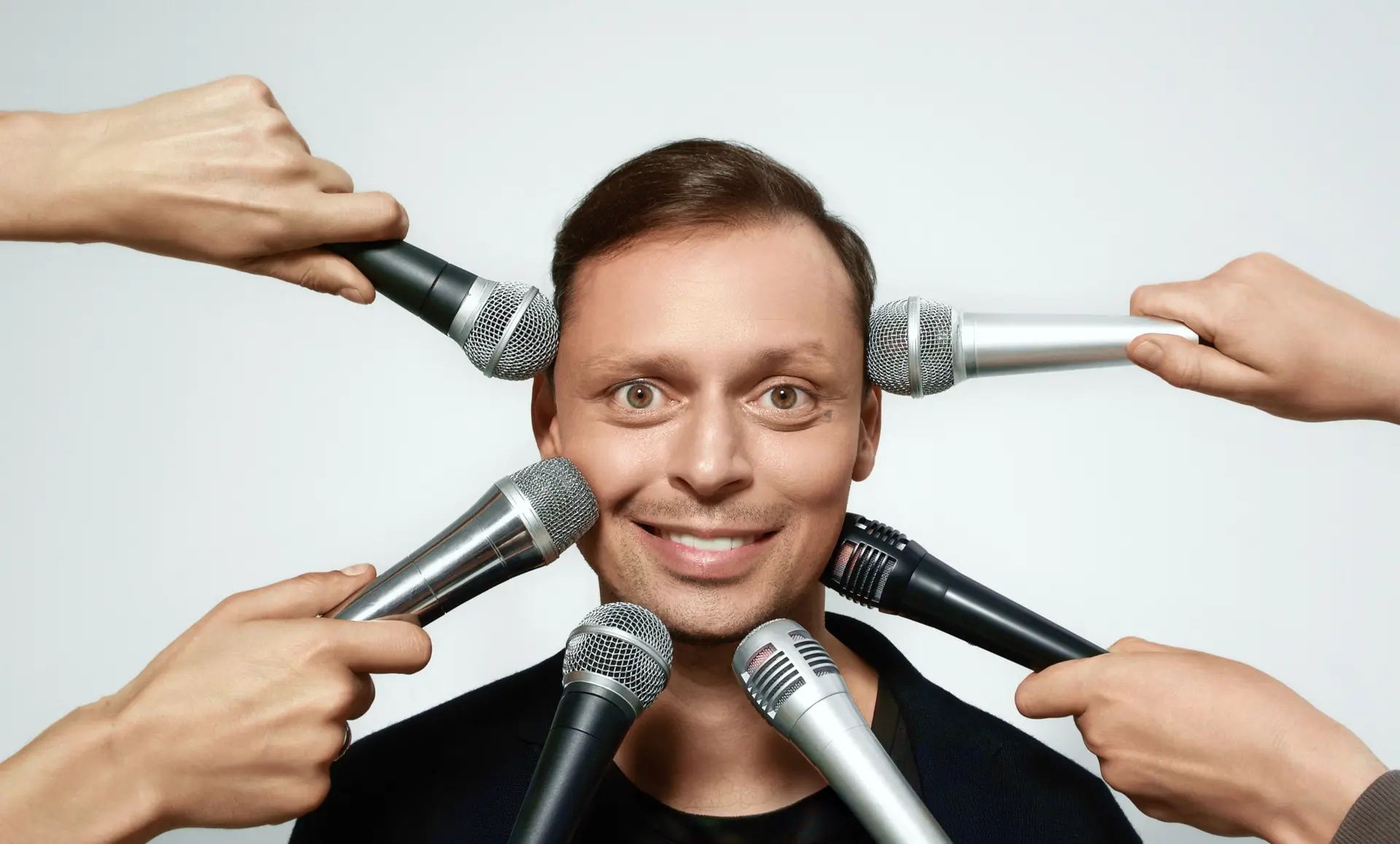 Виктор Комаров