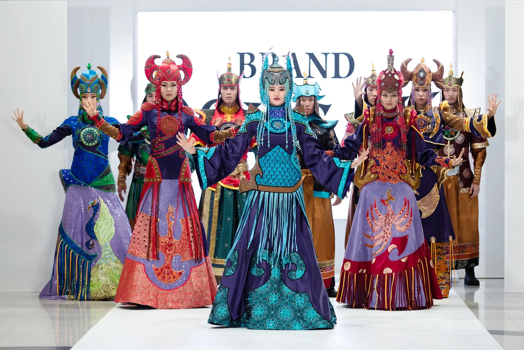 Вячеслав Донгак: наследие предков. Эпоха в искусстве