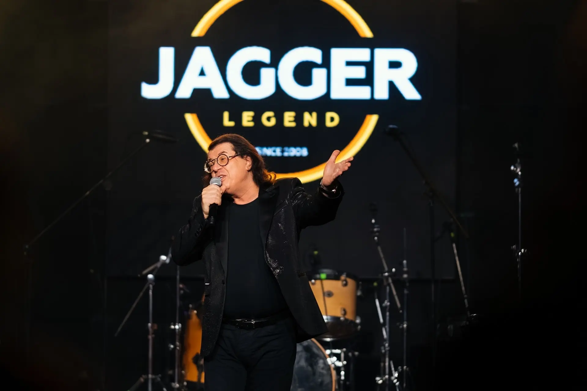 Игорь Корнелюк