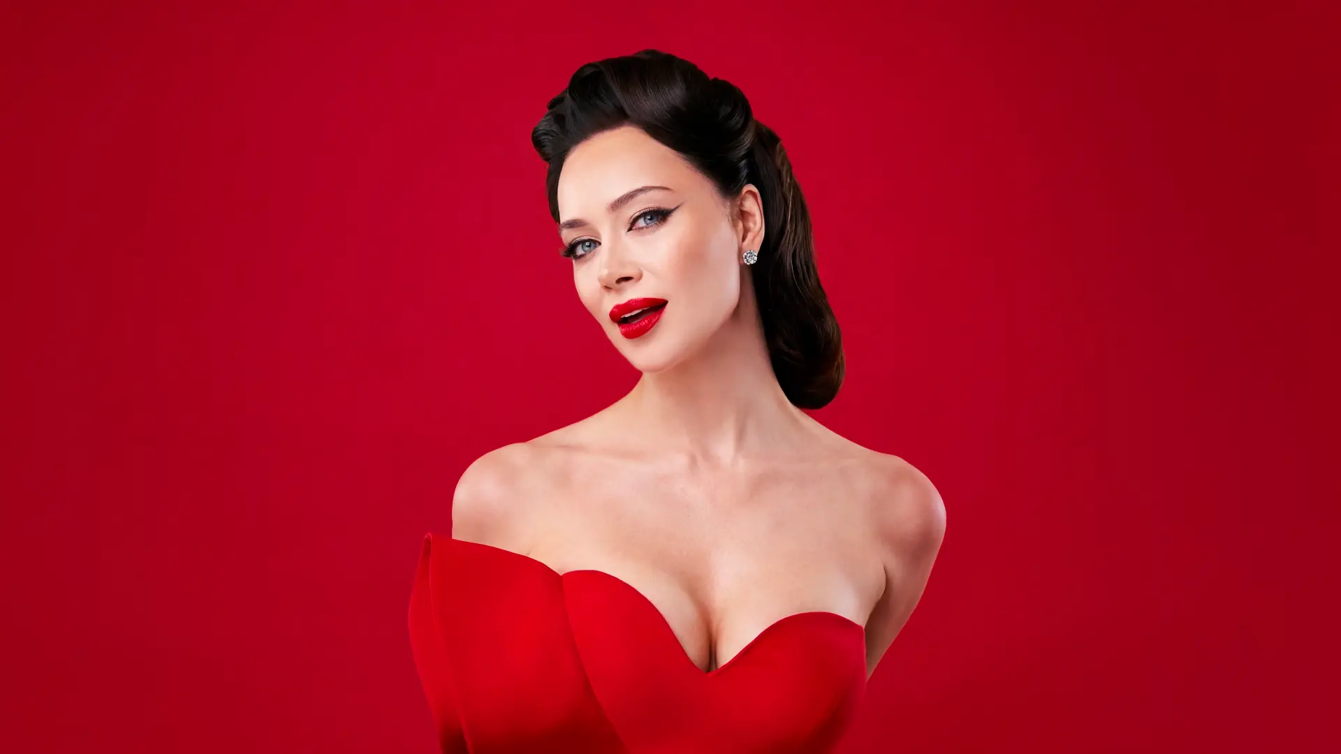 Настасья Самбурская