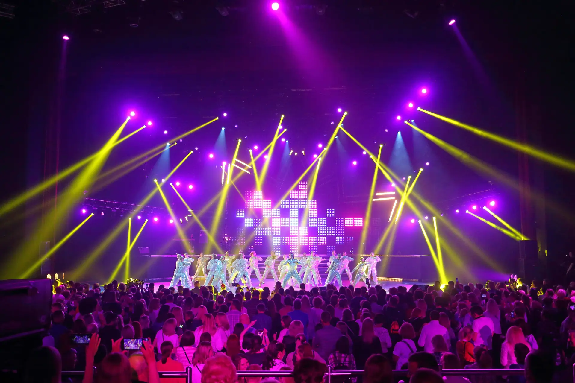 Дискотека. Золотые хиты 80–90–00-х