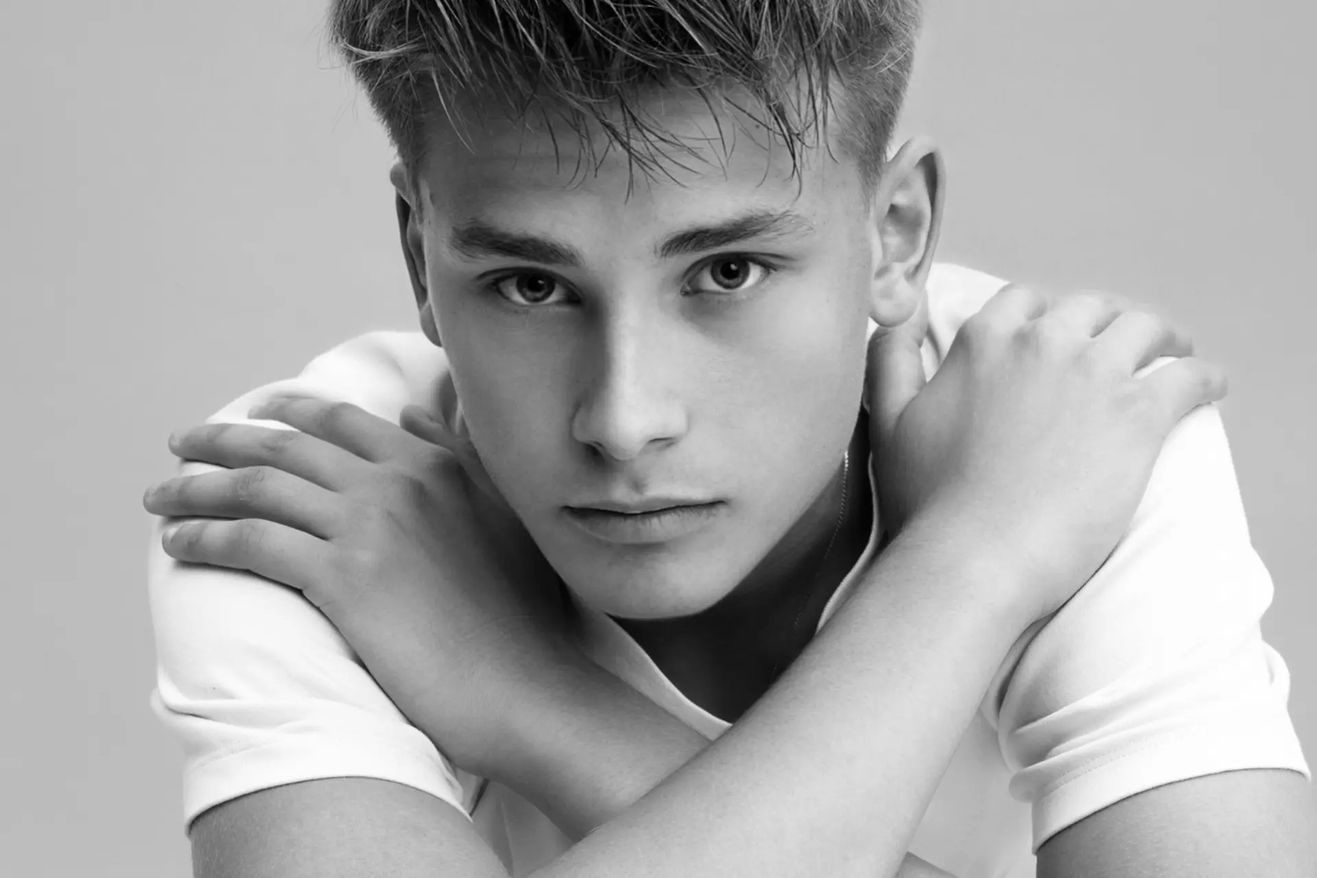 Леонардо Хенер Мендоза