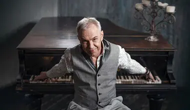 Александр Ф. Скляр и Ва-Банкъ