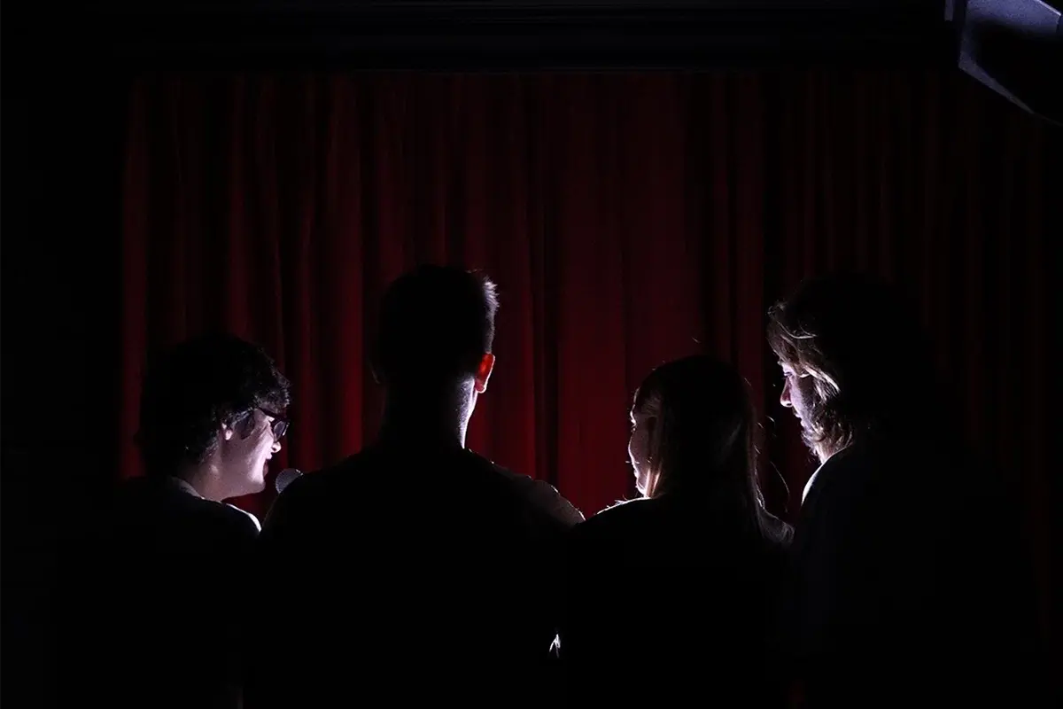 Стендап в темноте