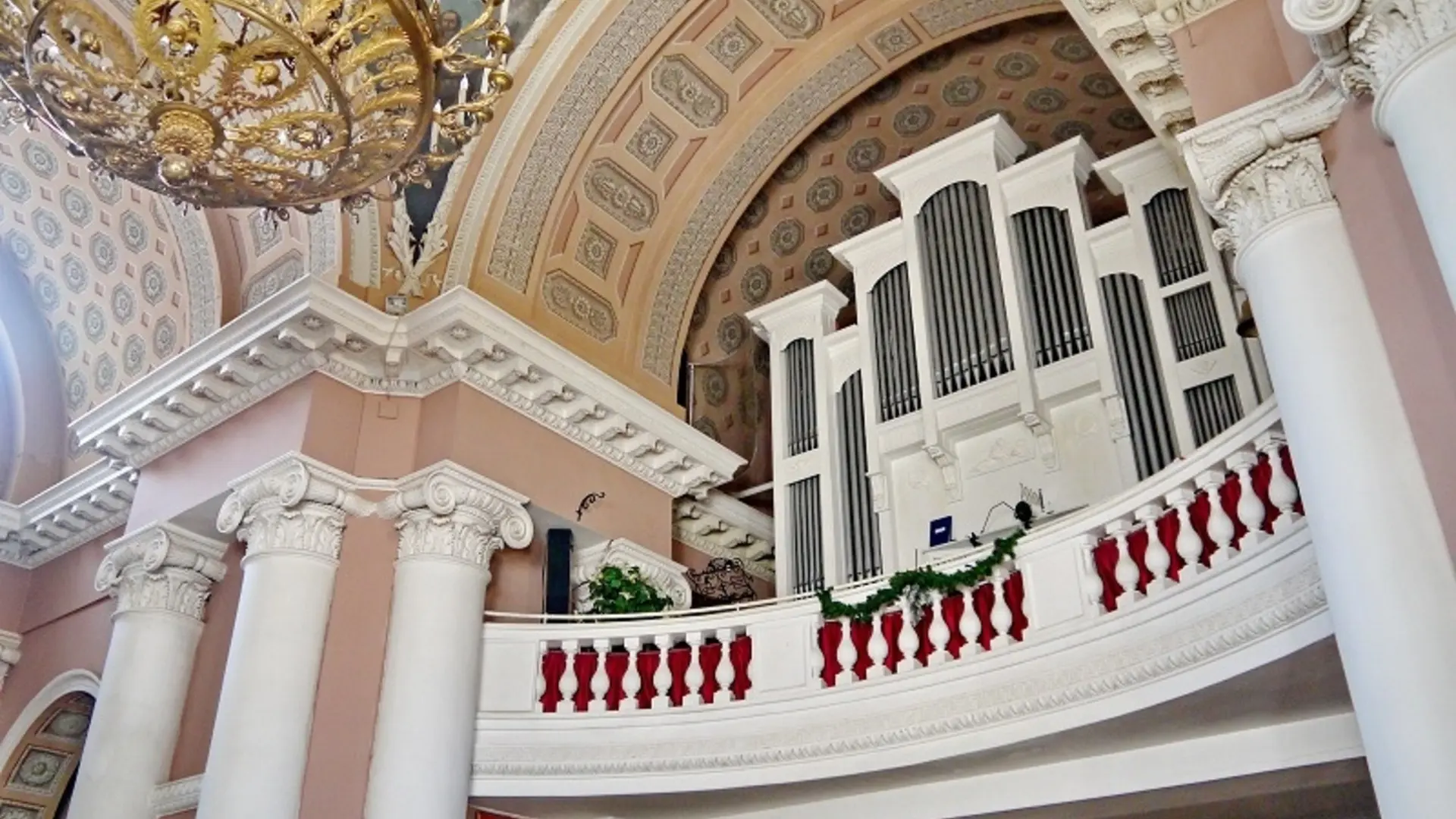 Орган при свечах. Ave Maria и мировые шедевры