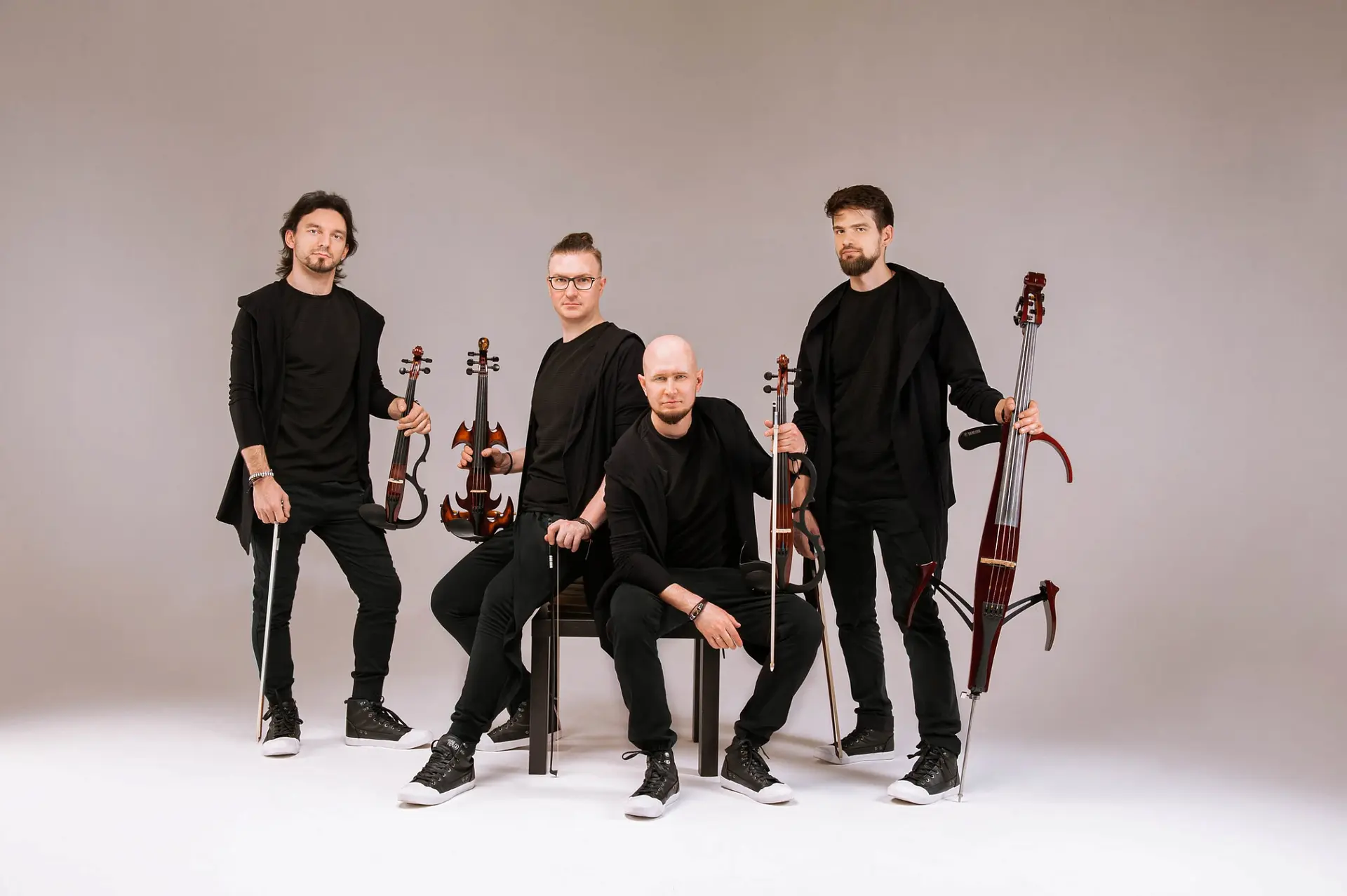 Artfonix. Мировые рок-хиты на скрипках