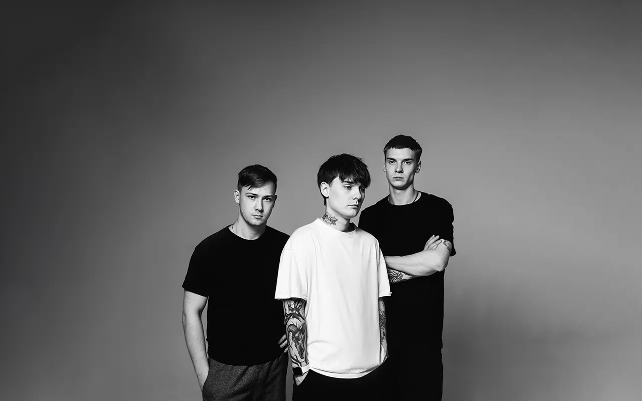 Странное исполнение