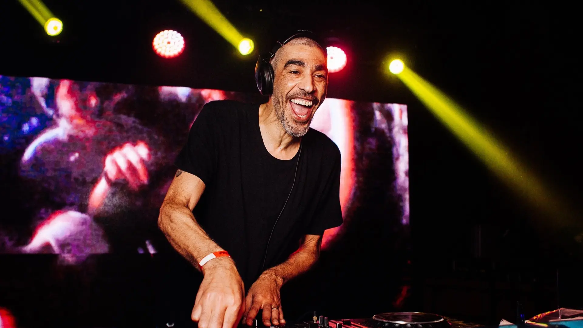 Ravers Con: Leeroy Thornhill