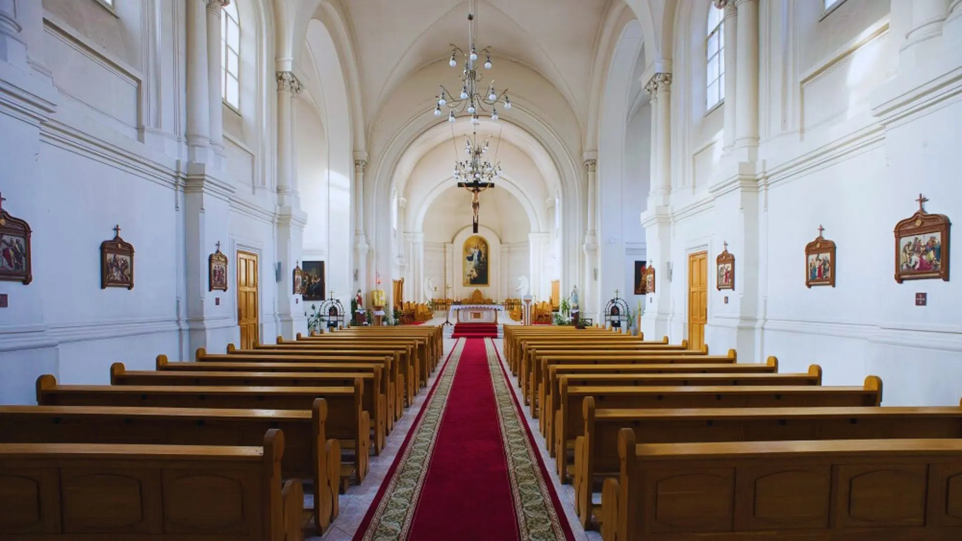 Орган при свечах. Топовые саундтреки и космос Баха