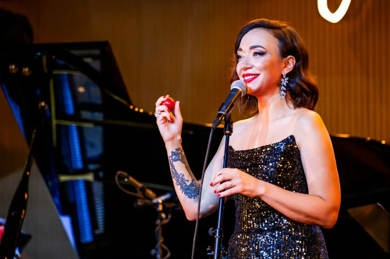 Магия свечей. Sade. Джаз на крыше