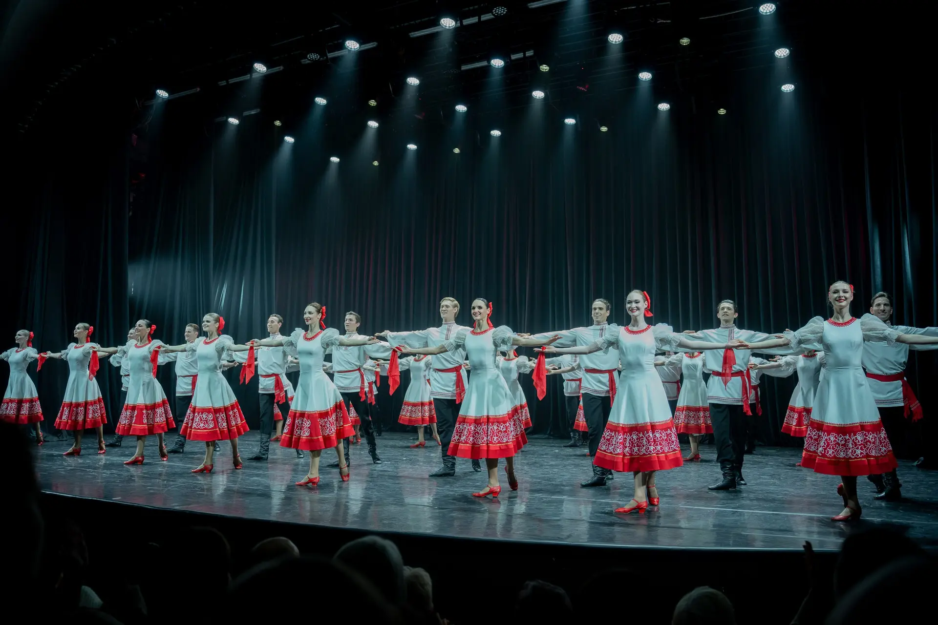 Театр танца «Гжель»