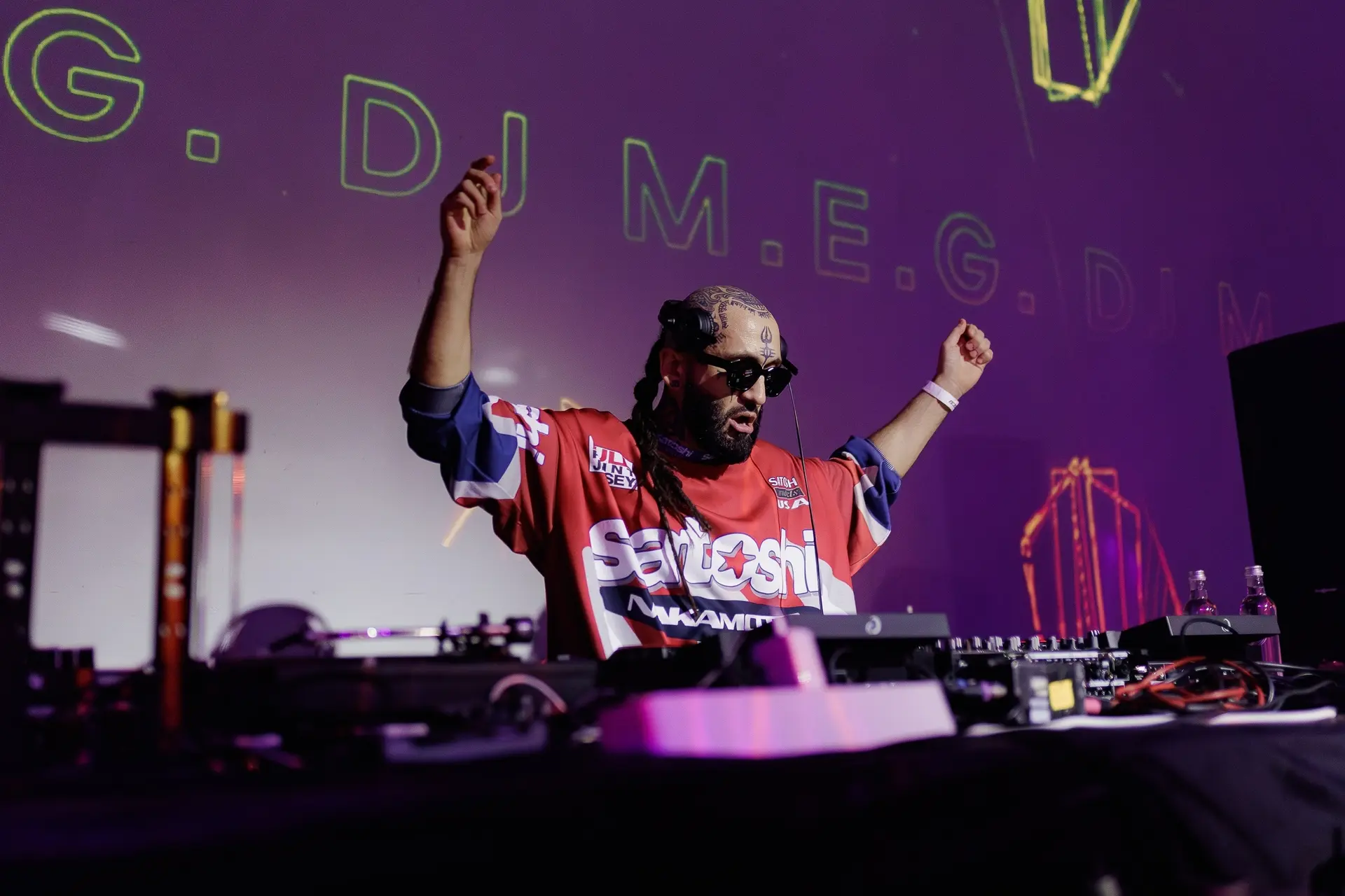 Dj Meg