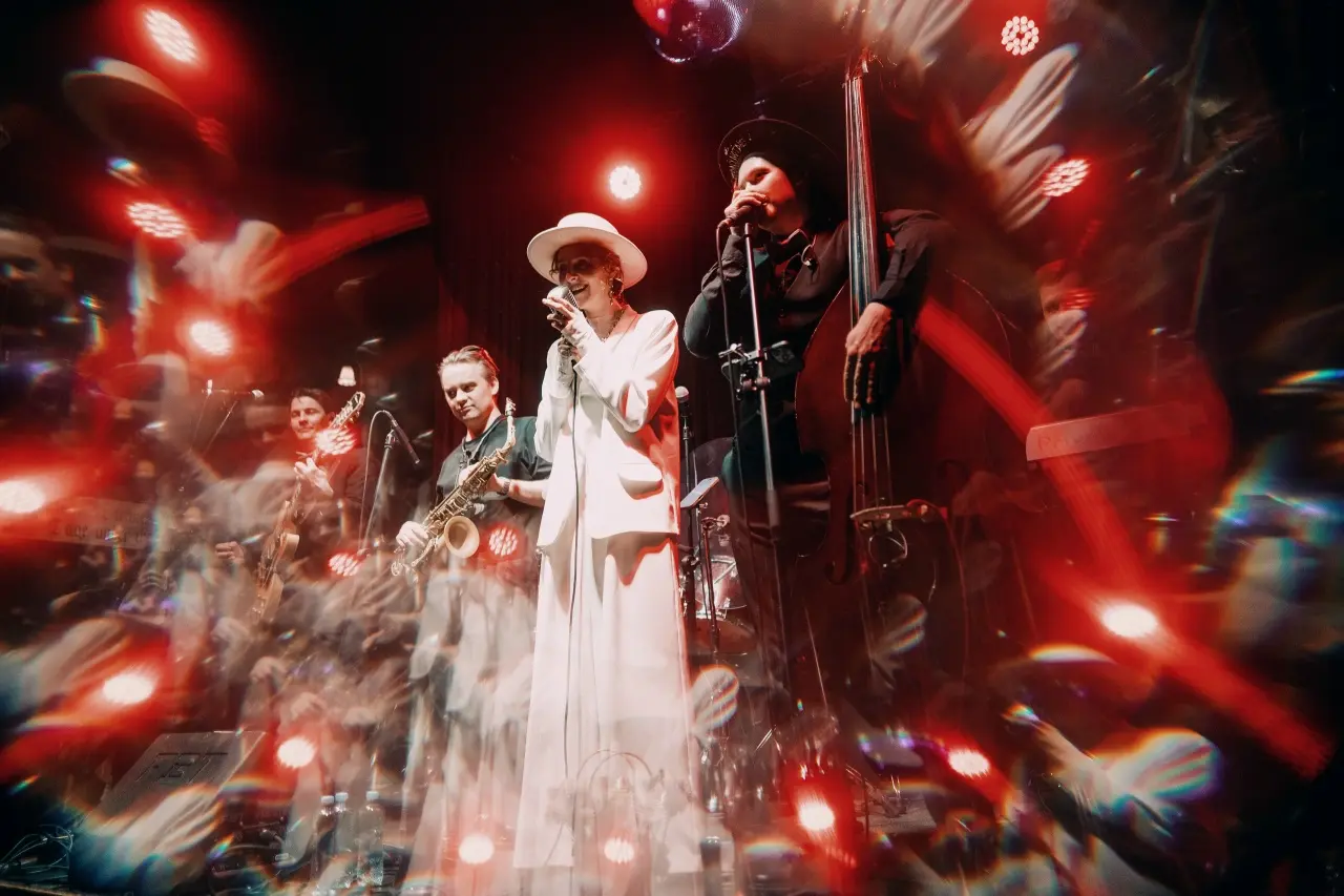 Вера Егорова & The Big Buddy Band: хулиганский джаз
