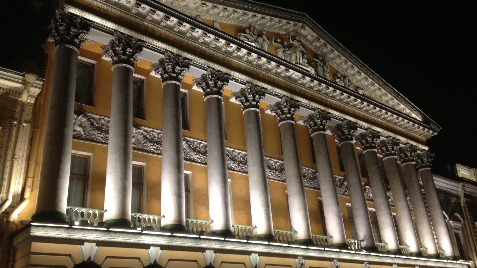 «Времена года» Вивальди и шедевры классики во дворце