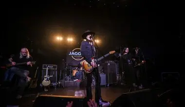 Сергей Воронов & The Crossroadz
